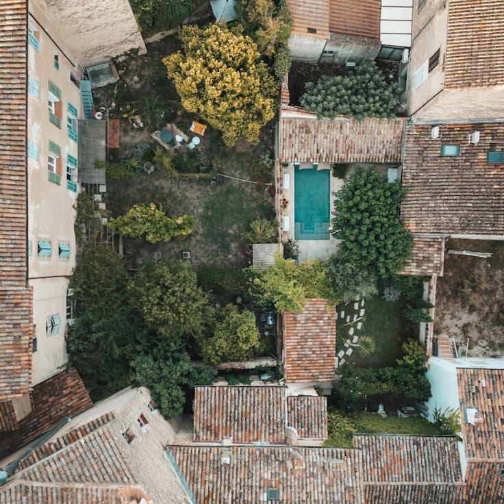 Family terraces and cafés for calm evenings in Paris